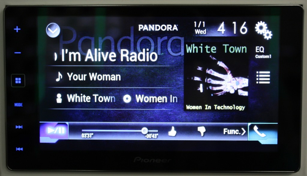 AppRadio 4 Review - Pandora works on NEX side