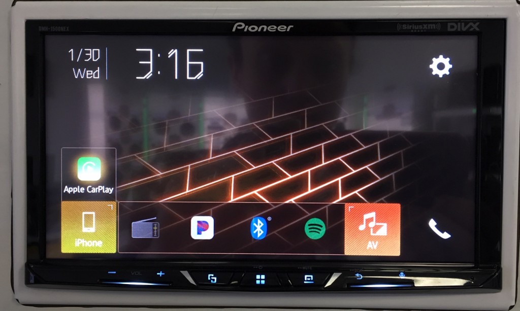 Best Apple CarPlay Stereo 2019 - Pioneer DMH-1500NEX home screen