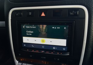 Porsche Cayenne Navigation Upgrade - Google Play Music