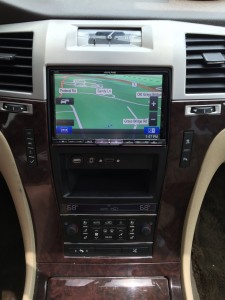 Alpine X008-U installed in Cadillac Escalade with KTX-ESD8 dash kit