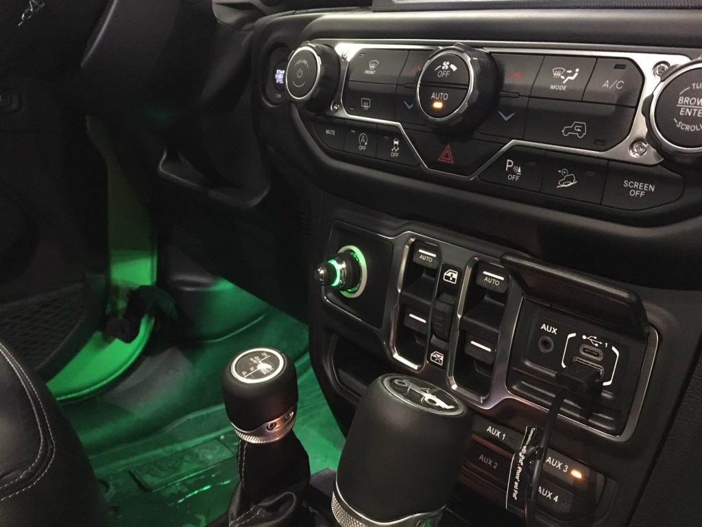 Jeep Wrangler JL Stereo Upgrade - JL Audio Twk bass knob location