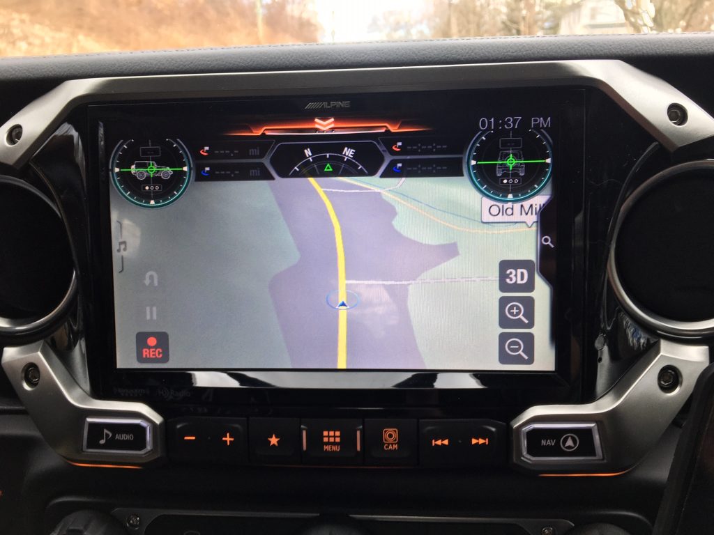 Alpine X409-WRA-JL with built-in GPS and off-road maps