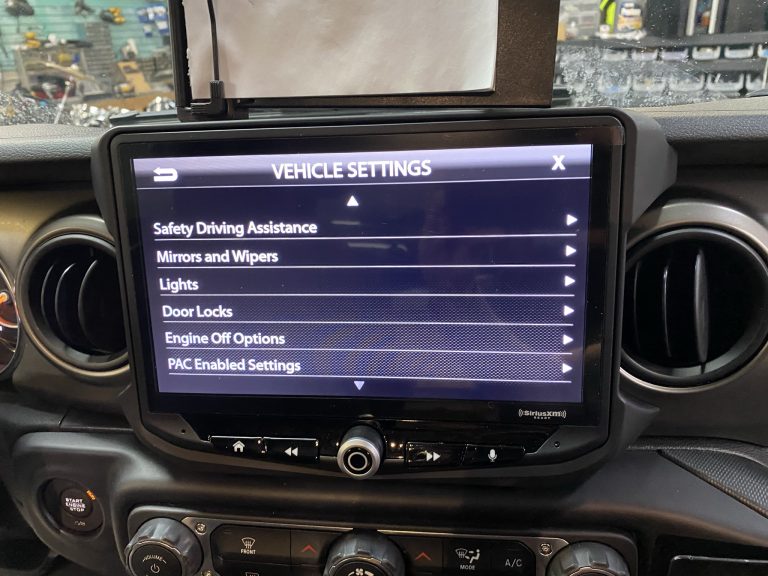 Stinger HEIGH10 Jeep JL Review - Car Stereo Reviews & News + Tuning