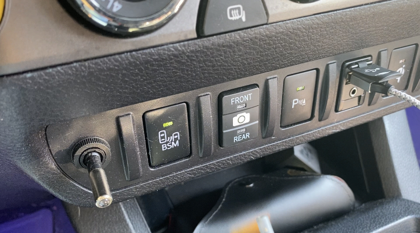 Alpine iLX-F411 Toyota Tacoma Install - with existing front rear camera switch