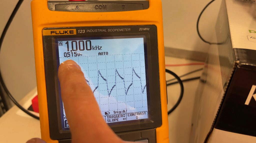 Kenwood vs Kenwood eXcelon Sub Pre-amp Voltage Distortion Test - Max Volume - Sub Level at Max