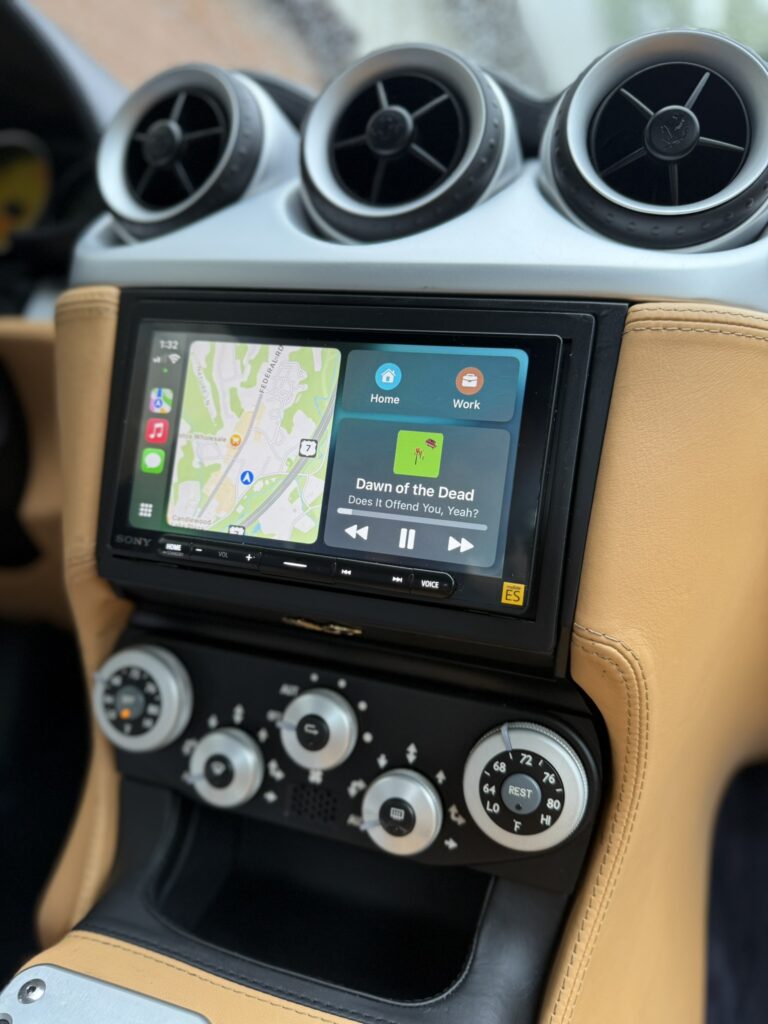 Ferrari 612 Scaglietti Apple CarPlay Android Auto Retrofit
