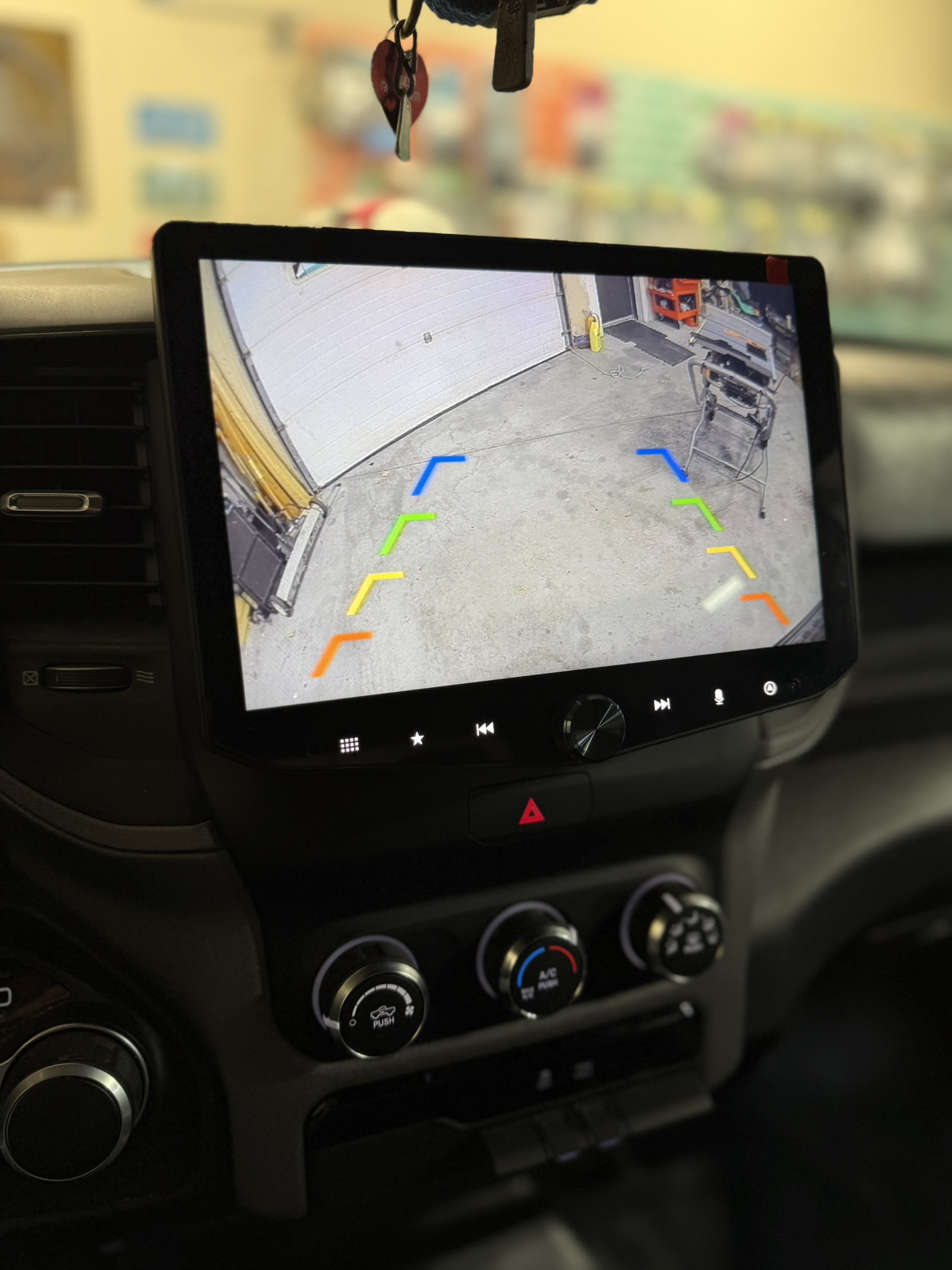 Stinger Horizon 10 Review - 2024 RAM 2500