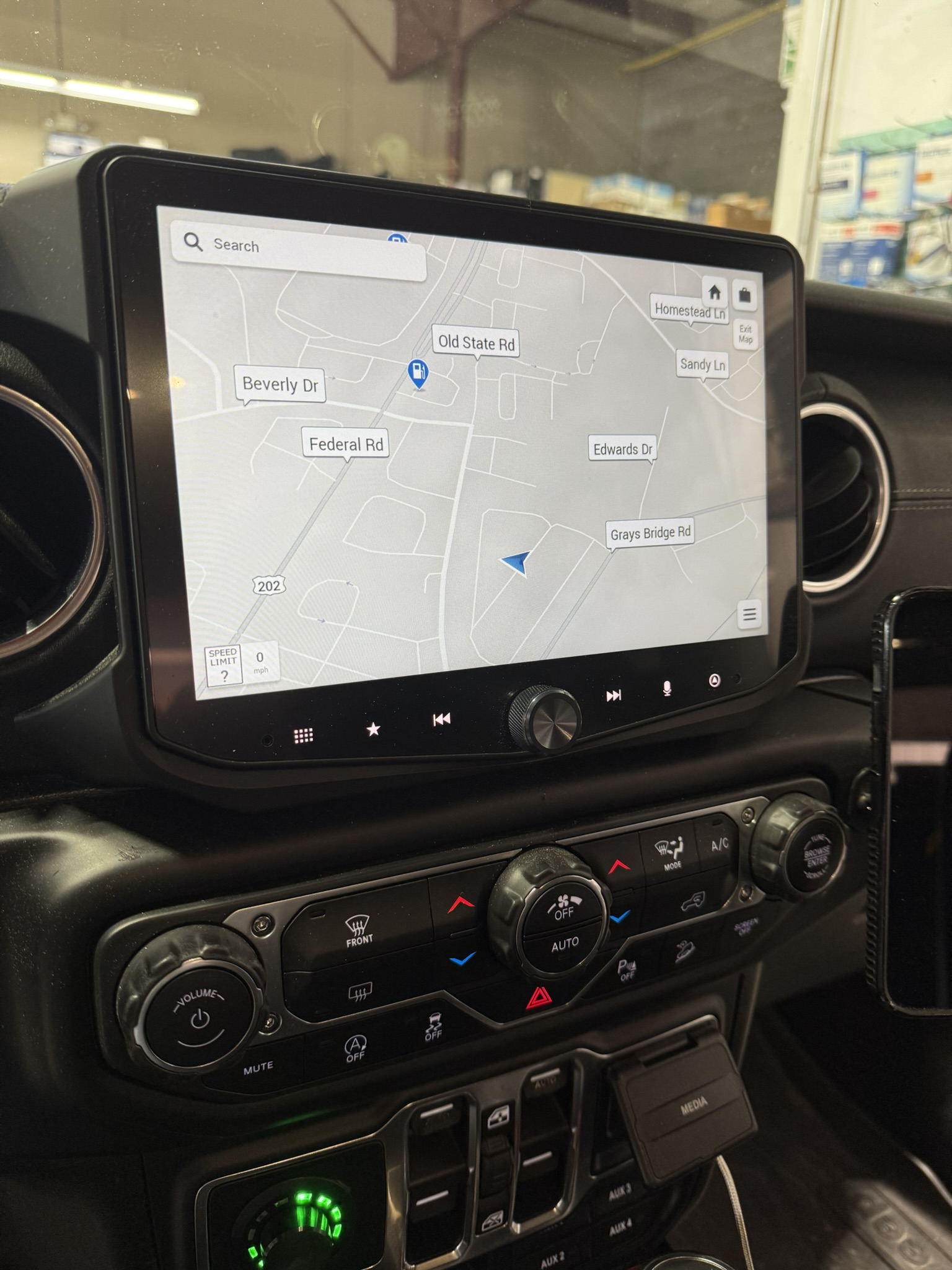 Stinger Horizon 10 - Optional GPS Navigation