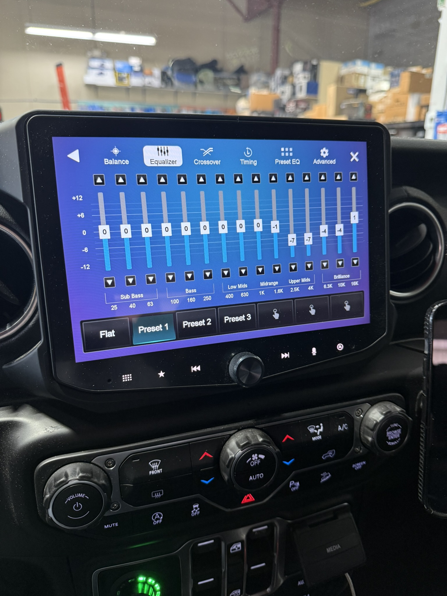 Stinger Horizon 10 EQ page