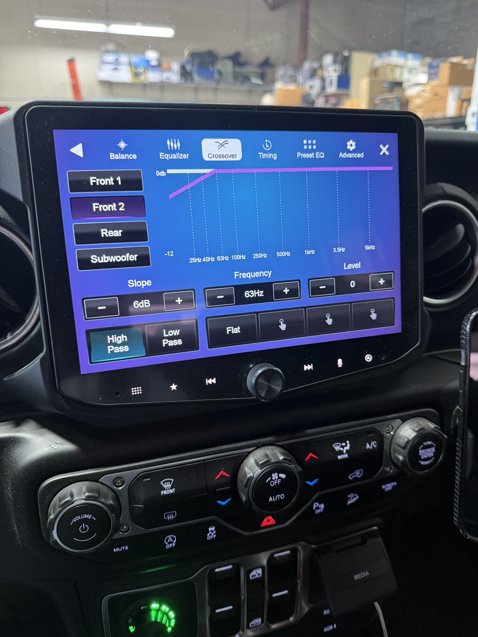Stinger Horizon 10 - crossover menu